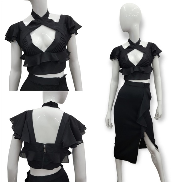 NEW! NASTY GAL Black Flutter Sleeve Crop Top - Picture 3 of 4